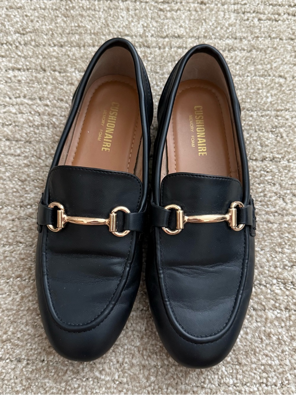 Cushionaire York Black Loafers Gold Horsebit Memory Foam Women’s 6.5 - Picture 2 of 5